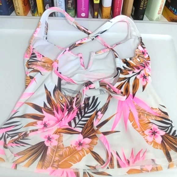 SALT + COVE PINK WHITE SPRING LEAVES STRING TIE PEPLUM SWIM TOP SIZE XS NWT - Picture 6 of 11